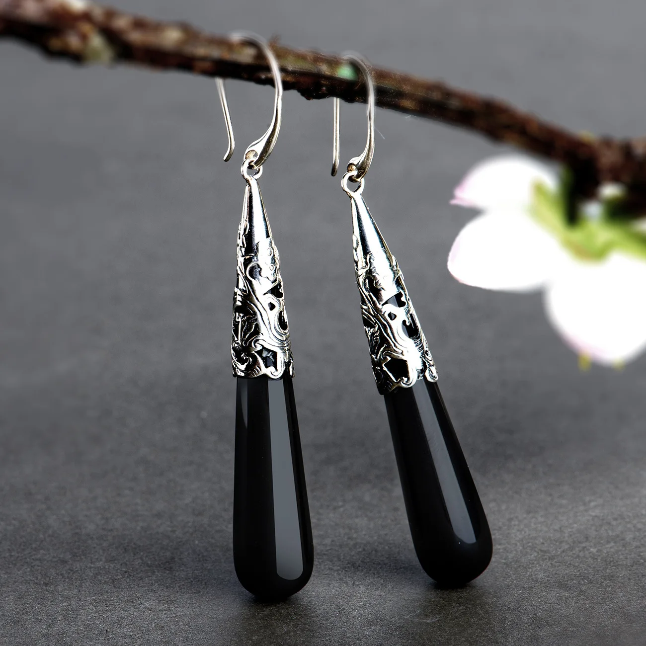 New in retro long water droplet black agate earrings for women silver 925 fashion punk style wave patterns earring jewelry gifts