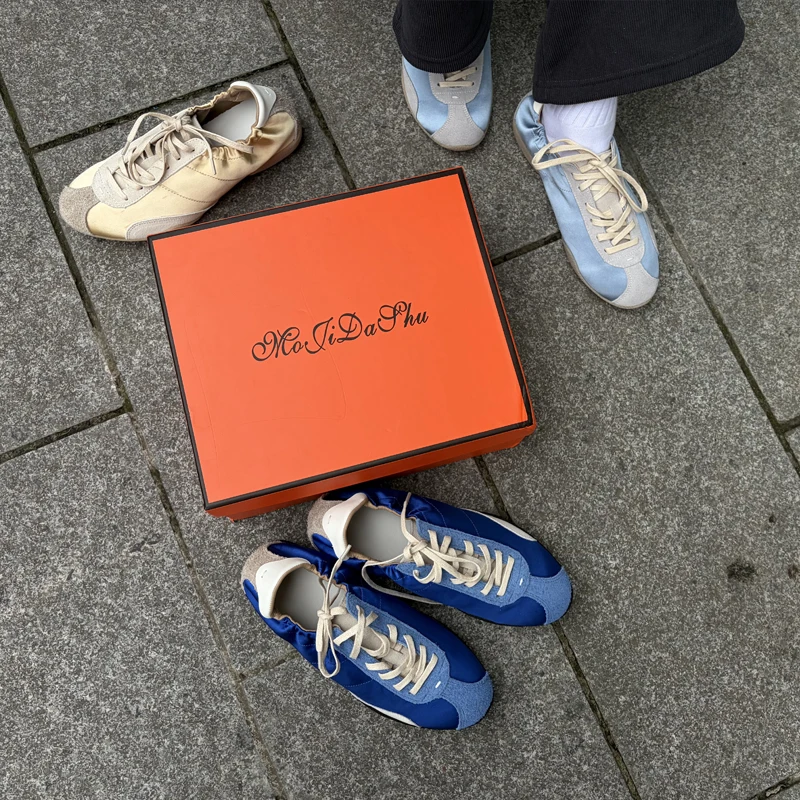 Women's Real Leather Casual Sneakers, Flat Cross-Tied Shoes