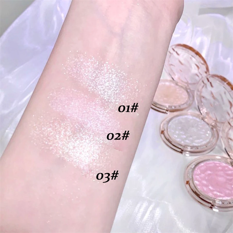 LEE INTO Highlighter Powder, Pearlescent Finish, Fine Shimmer