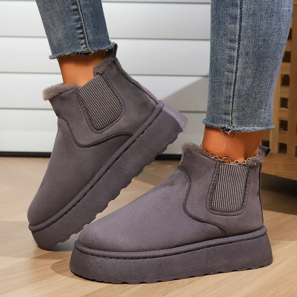 Winter Women Snow Boots Plush Warm Non Slip Waterproof Ladies Flats Sneakers Casual Slip on Female Ankle Boots Botas Mujer