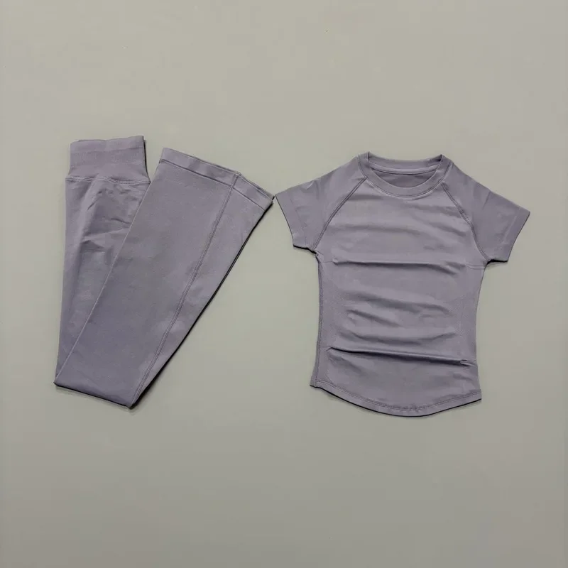 2-teiliges HISTELLO Yoga-Set für Damen, nahtlos, Fitness, kurzärmelig, Top, Gym, Po-Lifting, Flares-Leggings, körperformend, Workout, Sportanzug – Detail 11