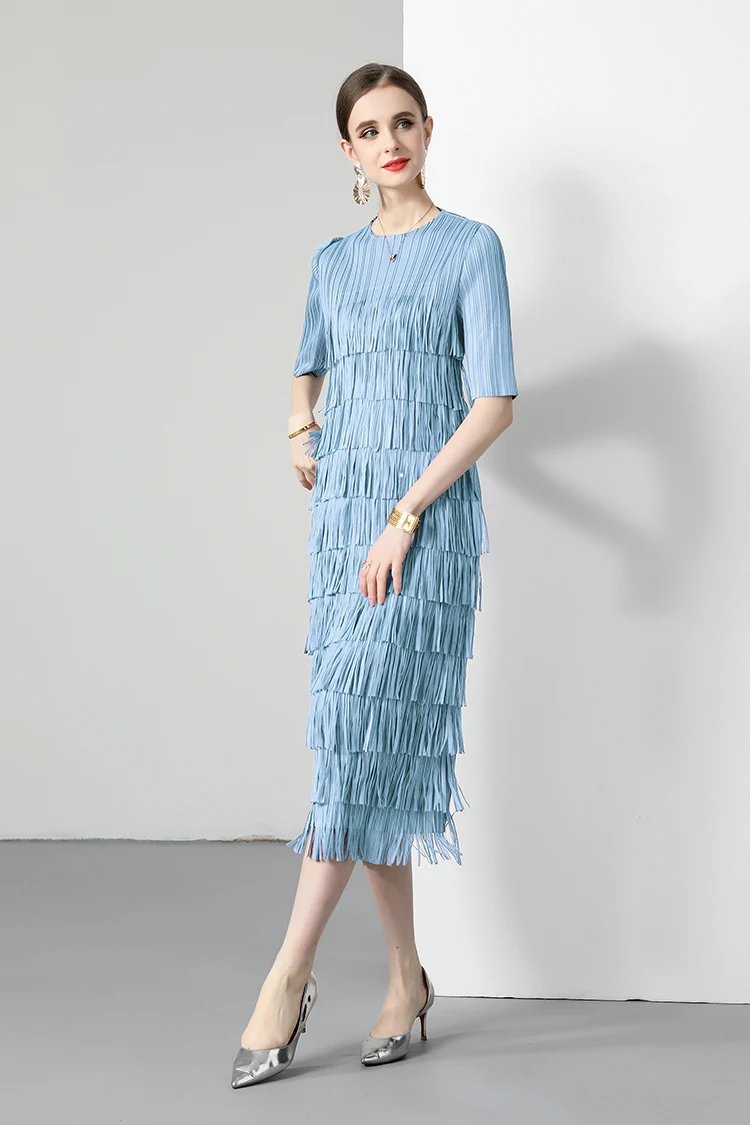 2024 Miyake Pleated Multi-layered Fringed Cake Dress Solid Color Round Neck Mid-sleeve Super Slim Dress Design Hepburn Long Skir