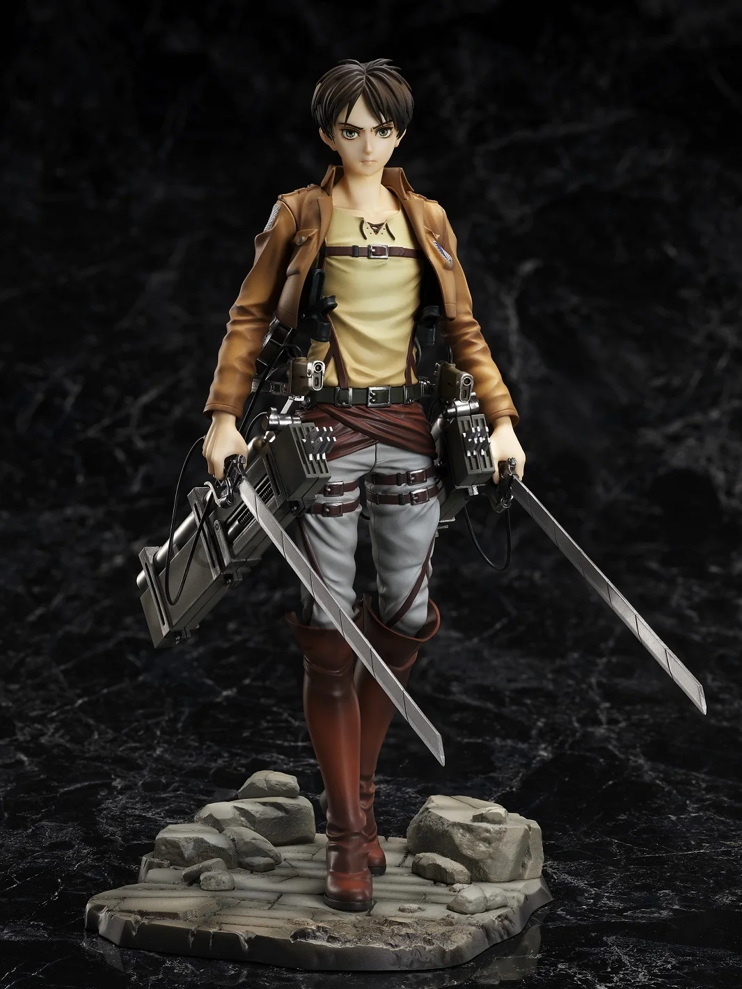 

24cm Anime Eren Jaeger Shingeki No Kyojin Attack on Titan Cosplay Cartoon Figures Model Ornament Garage Kits Collection Gift