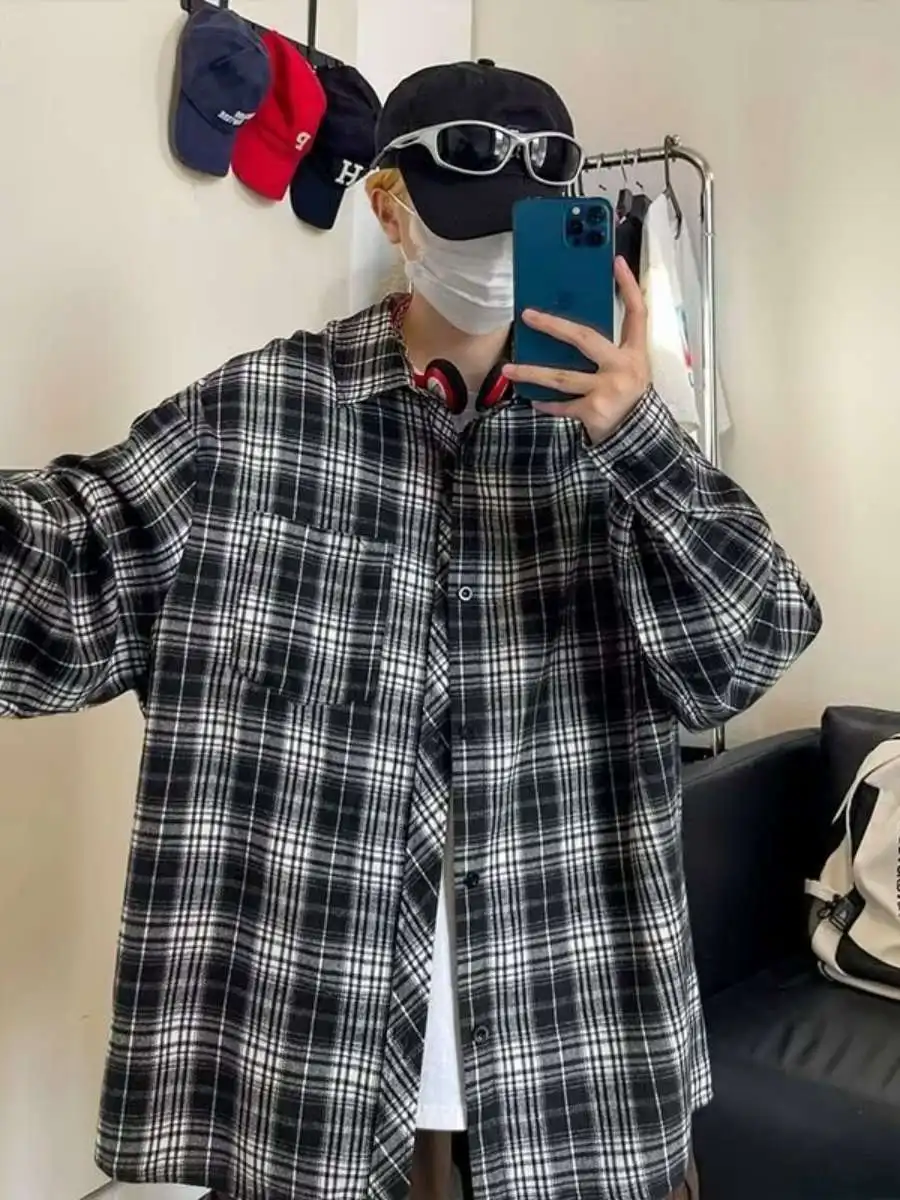 Loose Black Plaid Long Sleeve Casual Shirt Autumn Trendy Hong Kong Style INS Men's Fashion Outerwear Classic Collar All Match