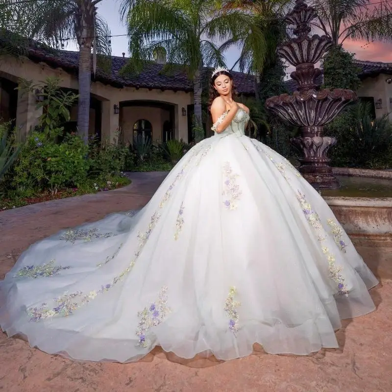 

Light Green Shiny Ball Gown Quinceanera Dresses Off Shoulder Applique Lace Beading Tull Party Birthday Vestido De 15 Anos