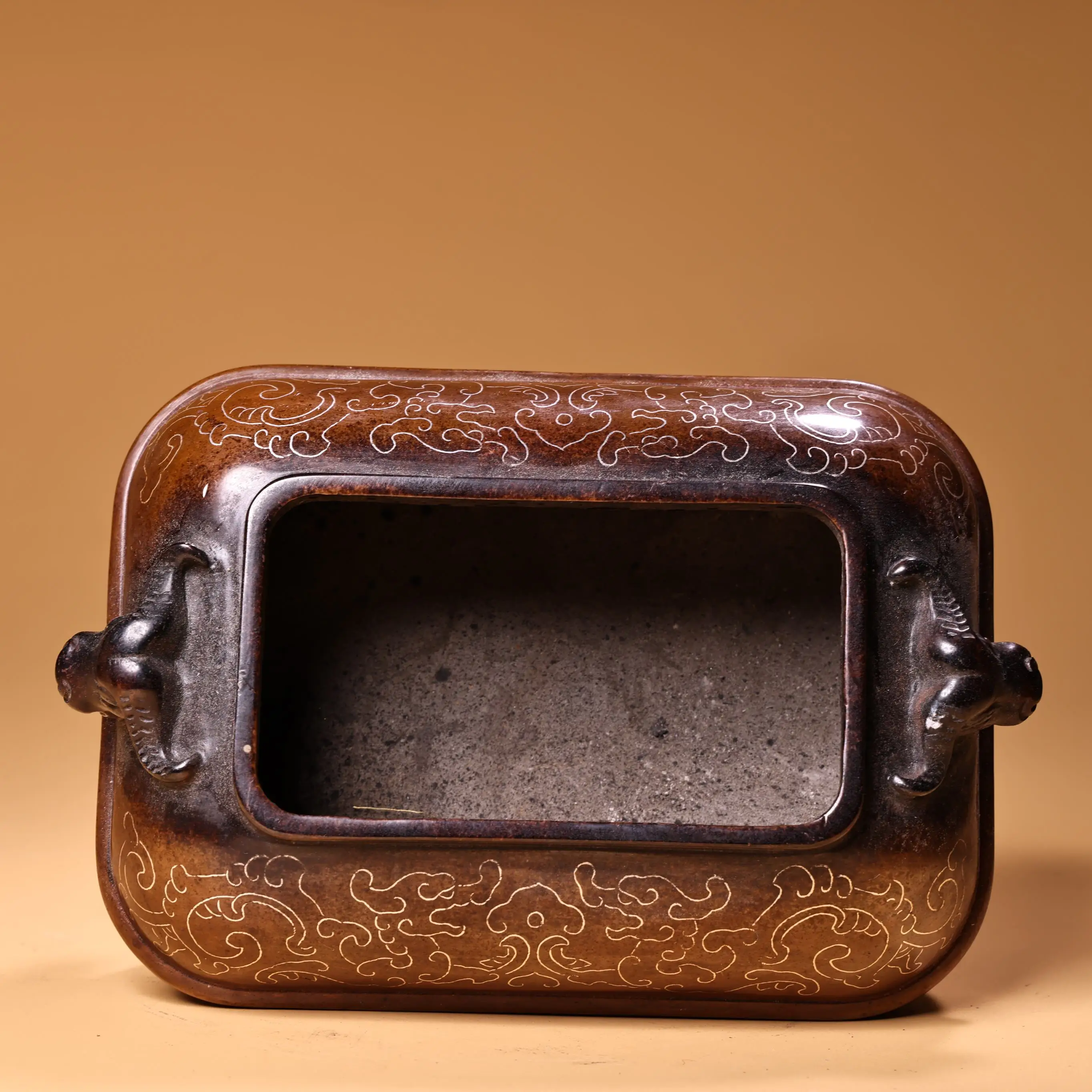 7 "مجموعة معبد التبت القديمة الأرجواني البرونزية المذهبة عالية الإغاثة فسيفساء الفضة سلك نمط البقرة رئيس الأذن مربع البخور الموقد