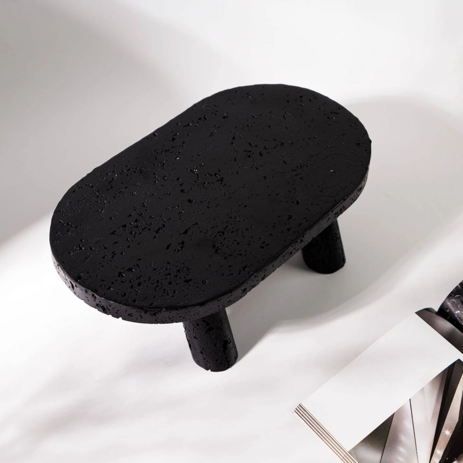 Elliptical Tray with Legs Sturdy Tabletop Display Pedestal for Coffee Table, Vanity