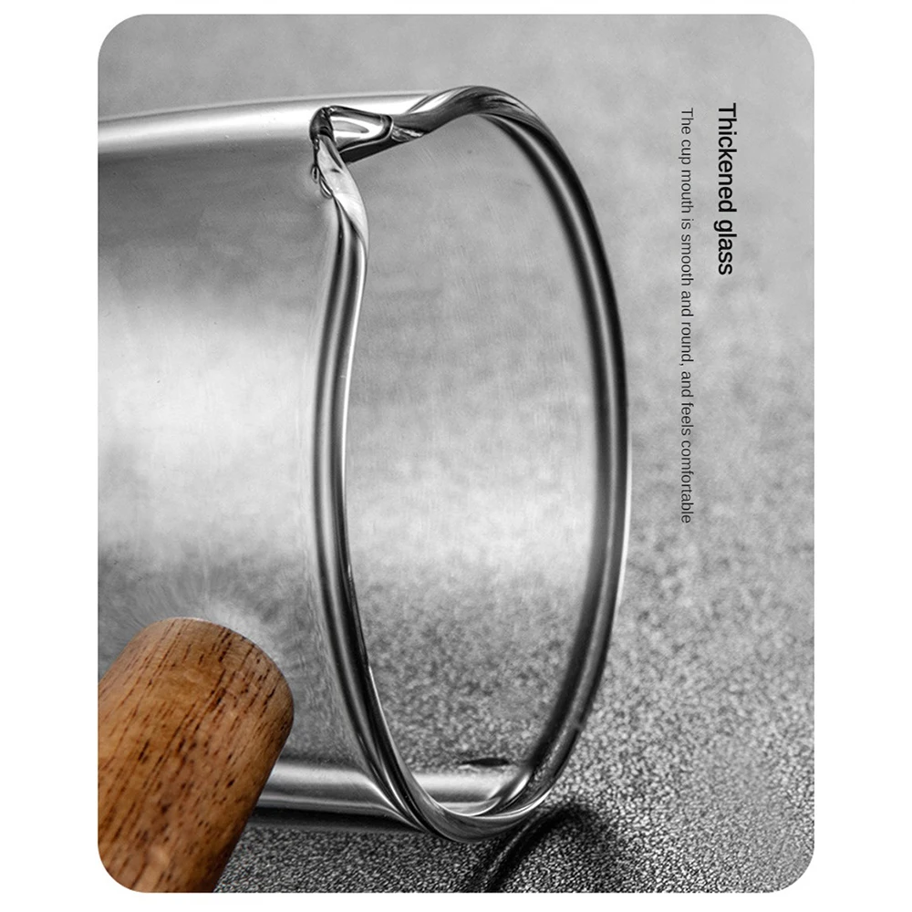 كوب حليب زجاجي صغير بمقبض خشبي ، إبريق مقشدة ، إبريق قهوة صغير ، كوب إسبرسو ، كوب صلصة الخل ، قارب المرق الزجاجي