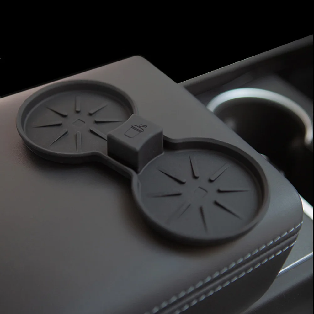 Alfombrillas antideslizantes para portavasos de agua Tesla, almohadilla de posavasos antideslizante para coche modelo 3 Y modelo Y, color negro Y gris, 1 unidad