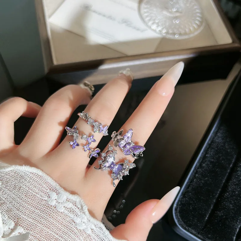 anel-aberto-de-borboleta-em-esmalte-roxo-para-mulheres-design-minimalista-moderno-leve-e-luxuoso-anel-versatil