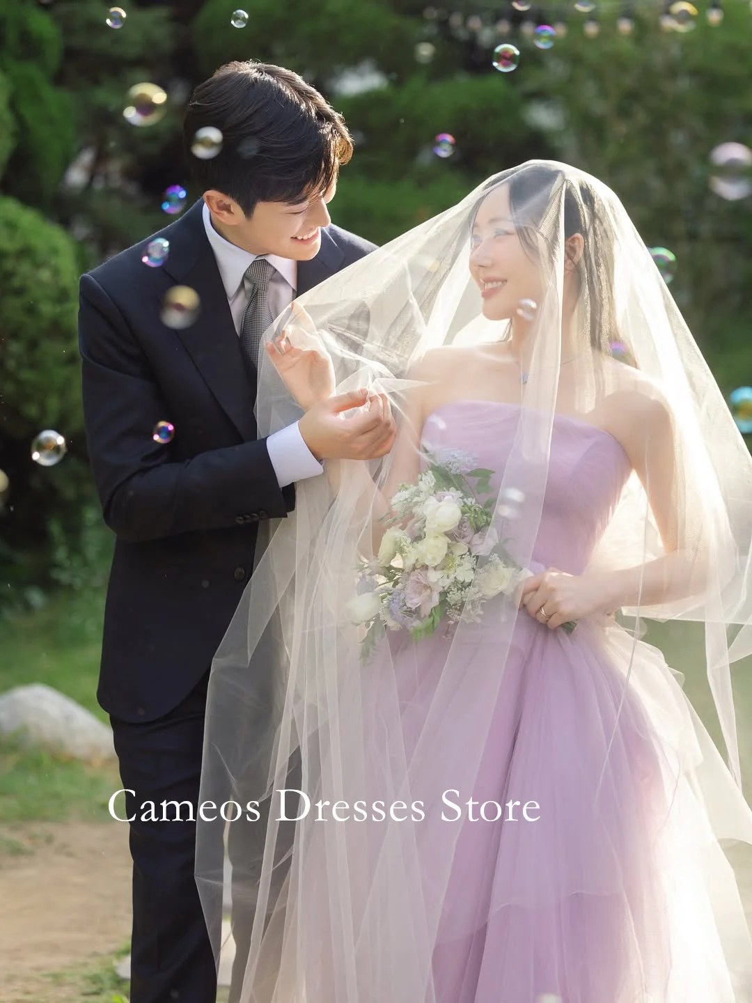 SONDR 韓国ストラップレスパープルイブニングドレスカスタマイズされたフォーマルウエディングドレスチュールパフスリーブ 웨딩드레스機会パーティーイブニングドレス