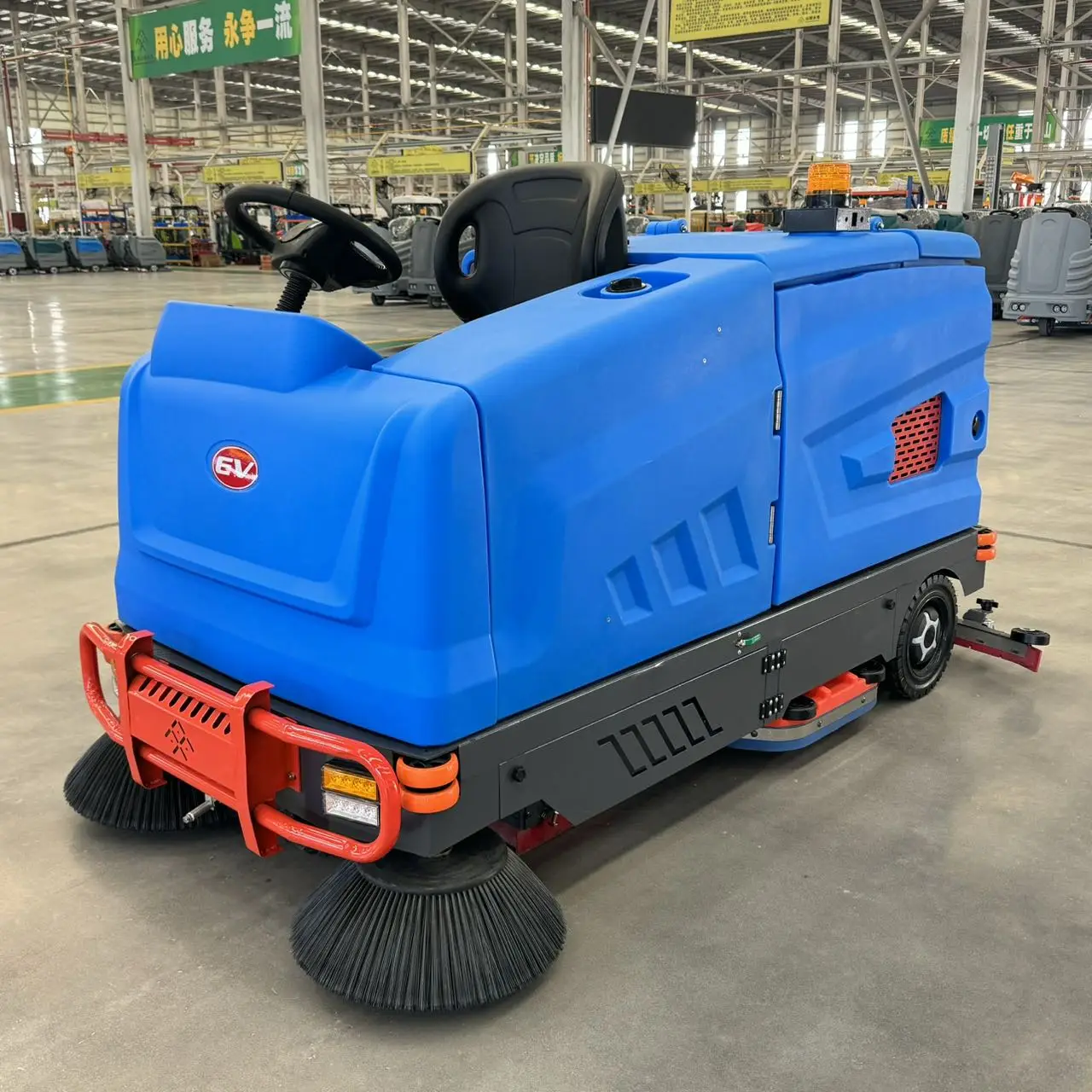 New Electric Ride-On Dust Cleaning Auto Industrial Floor Scrubber Machine with 280L Clean Water tank Capacity for Warehouse