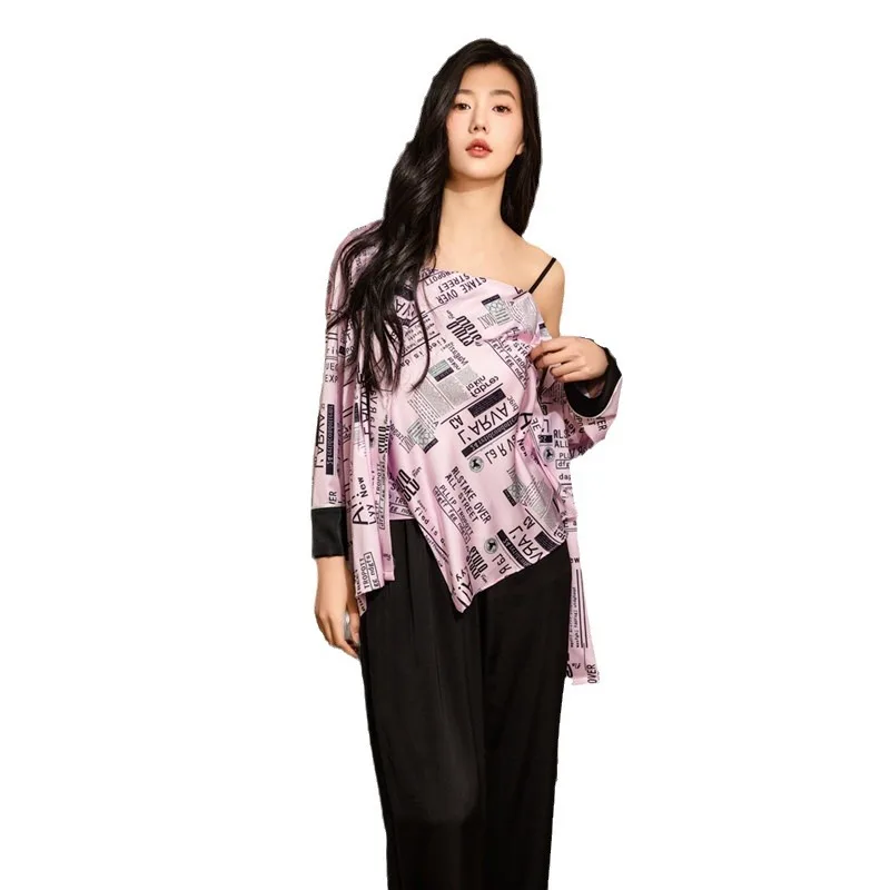 Pijamas elegantes de seda de hielo para mujer, conjunto de tres piezas con estampado de periódico a la moda, manga larga fina, muebles para el hogar, novedad