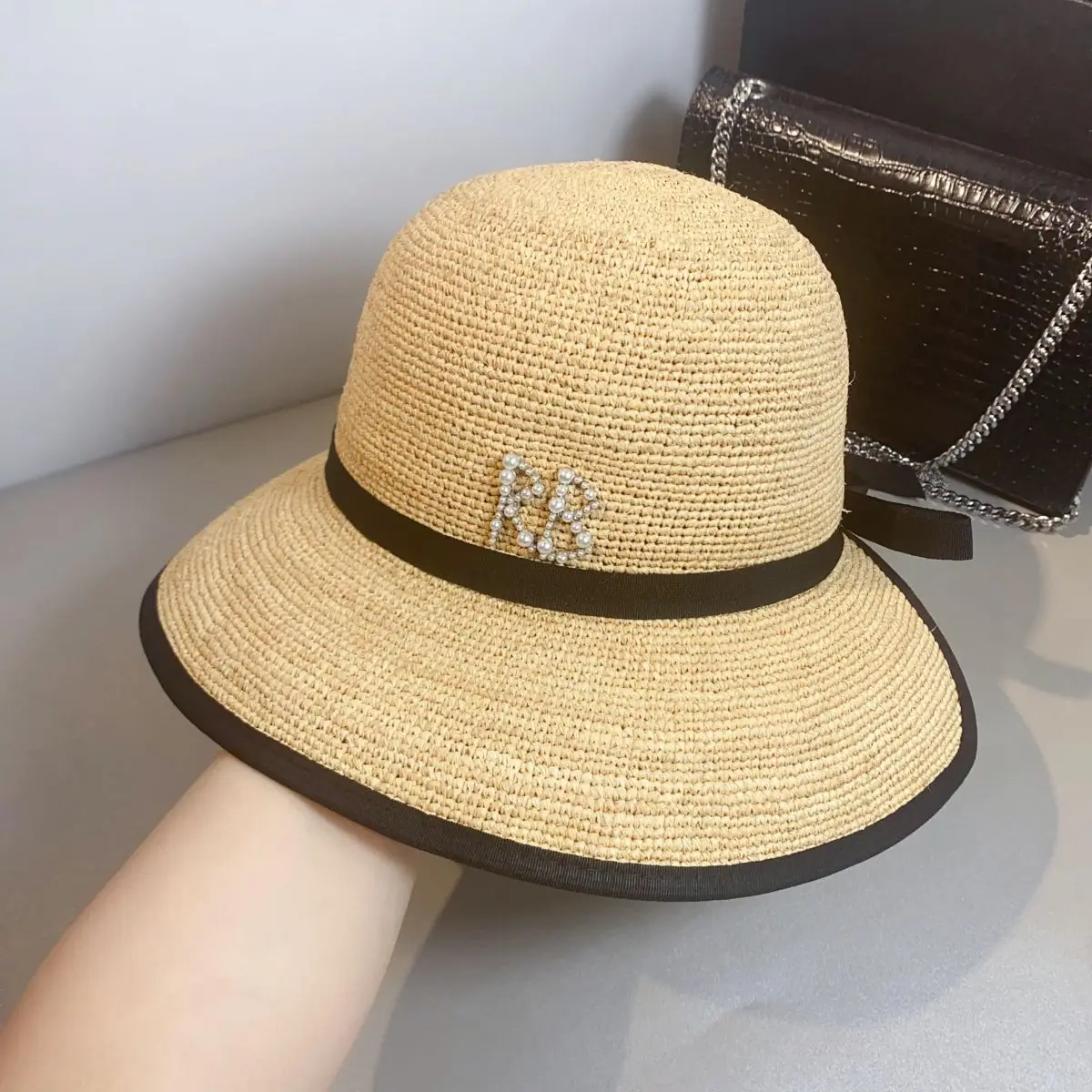 

Summer RB Letter Raffia Material Foldable Streamer Bow Fisherman's Hat Basin Hat Beach Sun Block Visor for Women