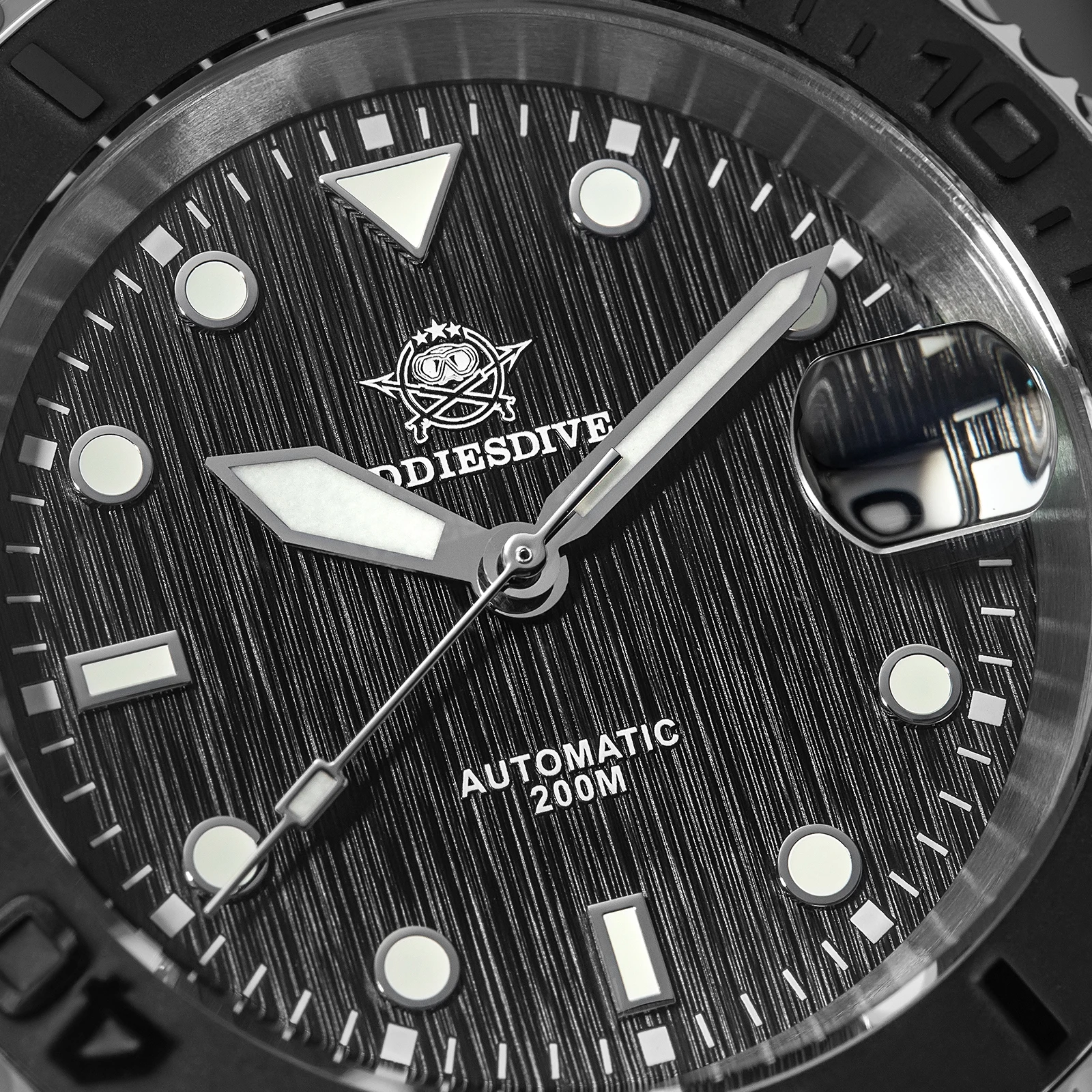 ﻿ ADDIESDIVE Classics Diver Watch Sapphire Glass 20Bar Waterproof BGW9 Luminous Stainless Automatic Watches for Men New AD2087