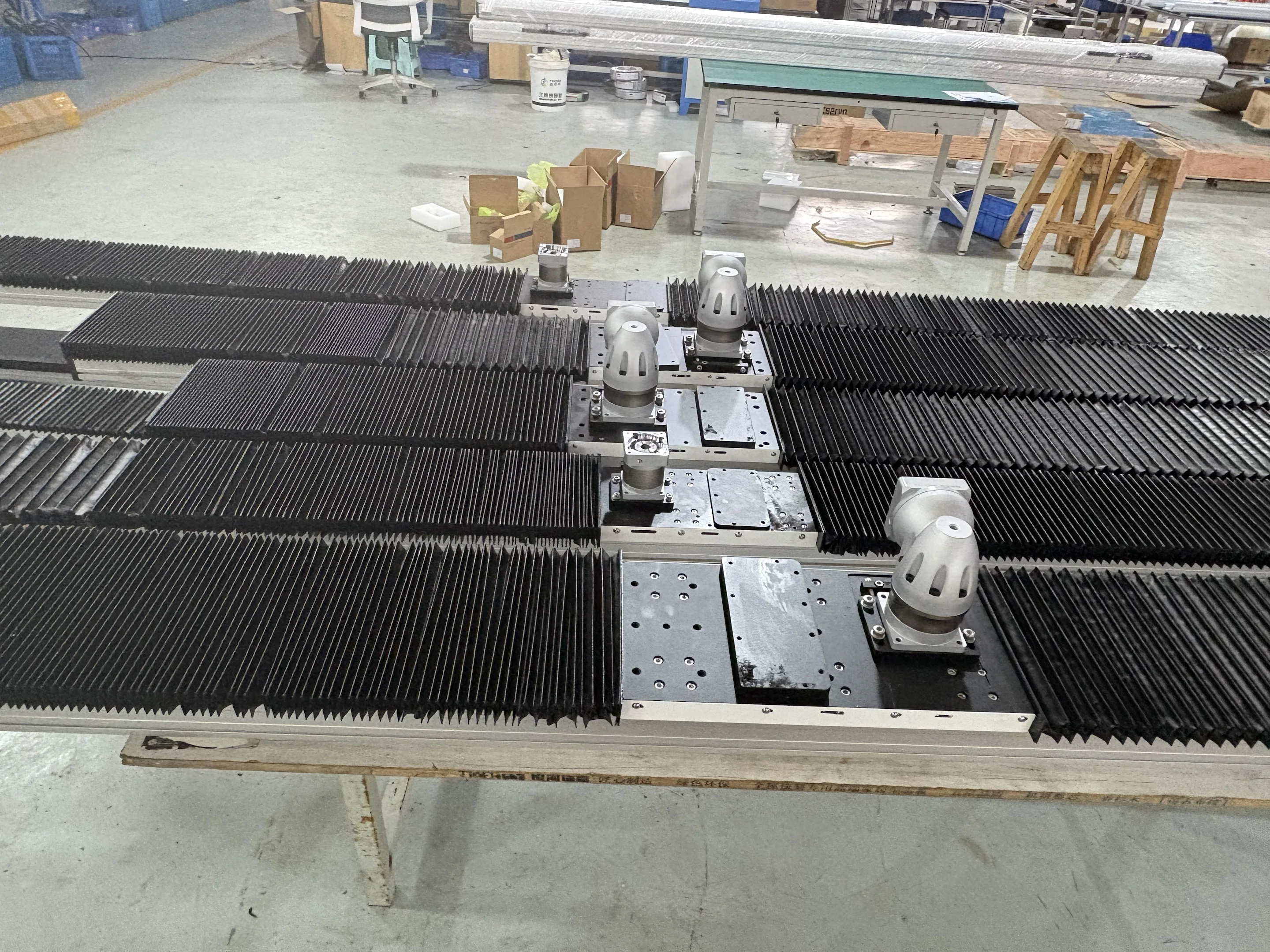 Accesorios para módulos lineales La cubierta de fuelle se puede personalizar