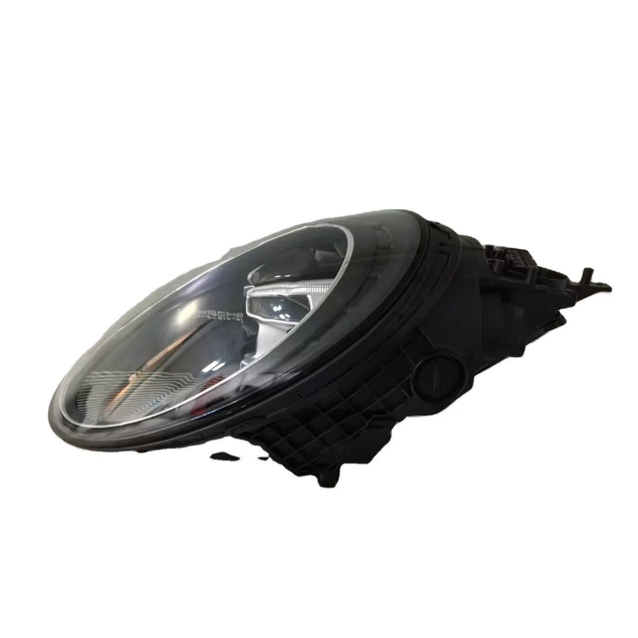 ไฟหน้า LED สำหรับรถยนต์ Porsche 992 911 ปี 20-24 คุณภาพสูงแบบดั้งเดิม ชุดไฟส่องสว่างแบบ Matrix พร้อมอุณหภูมิสี 6000k