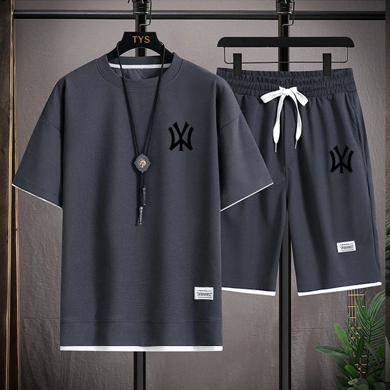 Men's summer casual T-shirt, short-sleeved T-shirt, men's fitness and sports cotton top, men's running fashion outfit