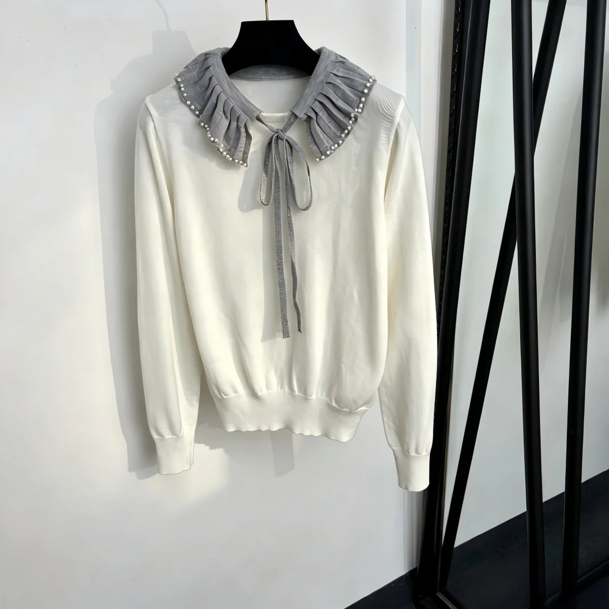 2026 high-quality women's clothing gray nail bead lotus leaf doll collar tied with gentle style knitted long sleeves--hb728