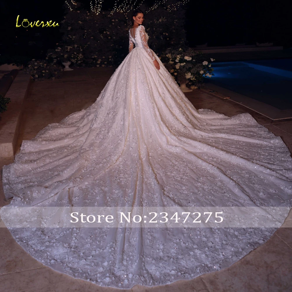 Loverxu Ball Gown Royal Wedding Dresses Scalloped Long Sleeve Vestido De Novia Lace Beaded Chapel Train Custom Made Bridal Gown