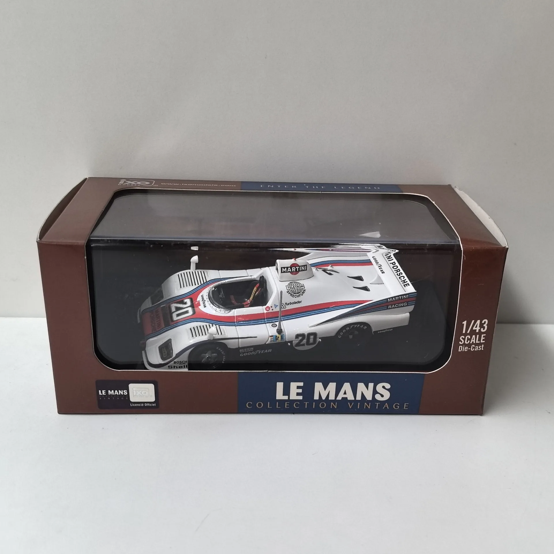 Diecast IXO Escala 1/43 PORSCHE 936 # 20 1976 Porsche Racing Modelo de coche de aleación