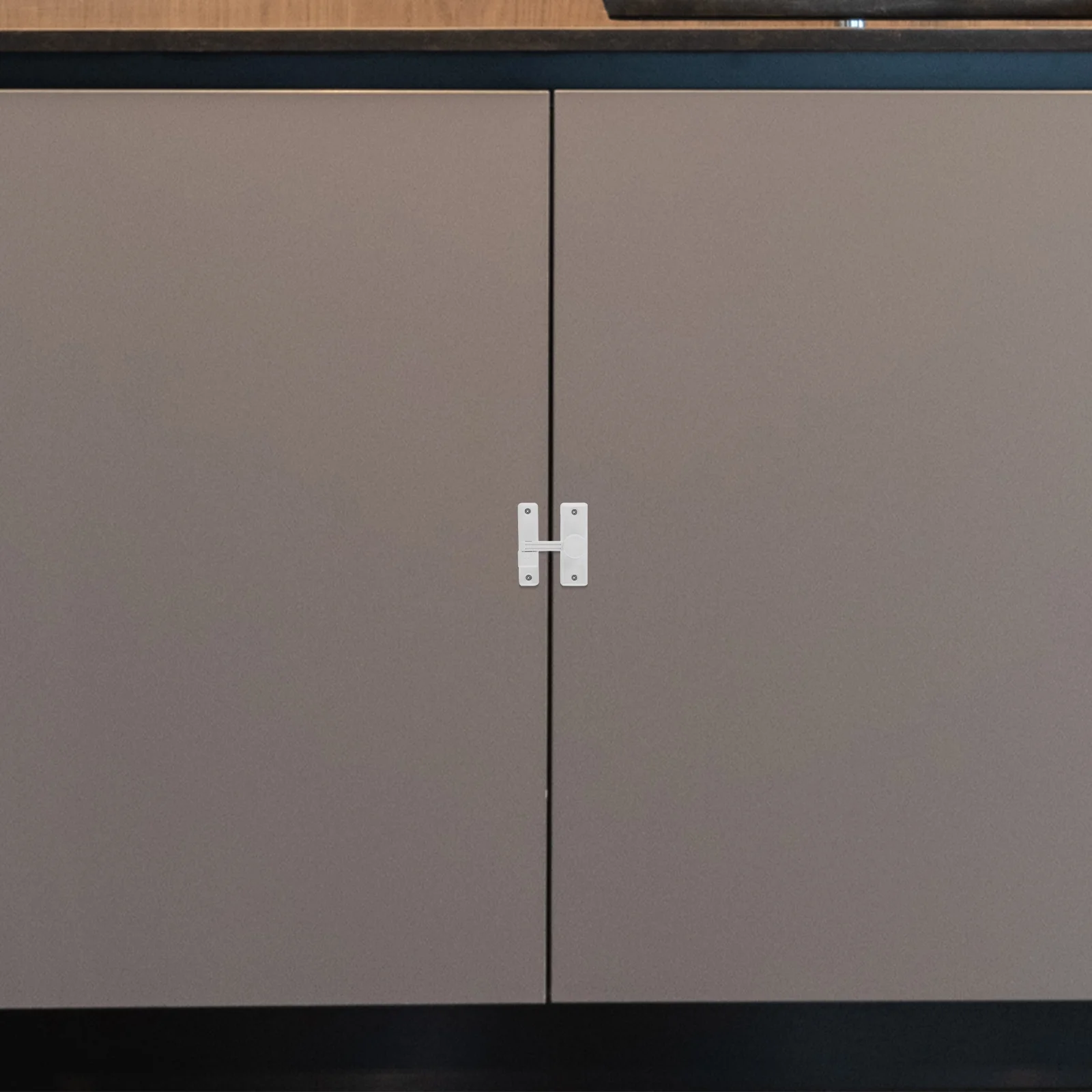 

Sliding Barn Door Latch Zinc Alloy Heavy Duty Security Lock for Gate Bathroom Pocket Door 90 180 Degree Flip Hook Hardware