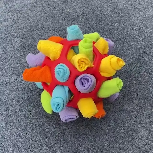 1 Stück Interaktives Hundespielzeug - Schnüffelball zum Verstecken von Leckereien - Gummi-Puzzleball für Geistige Stimulation Haustierzubehör – Detail 9