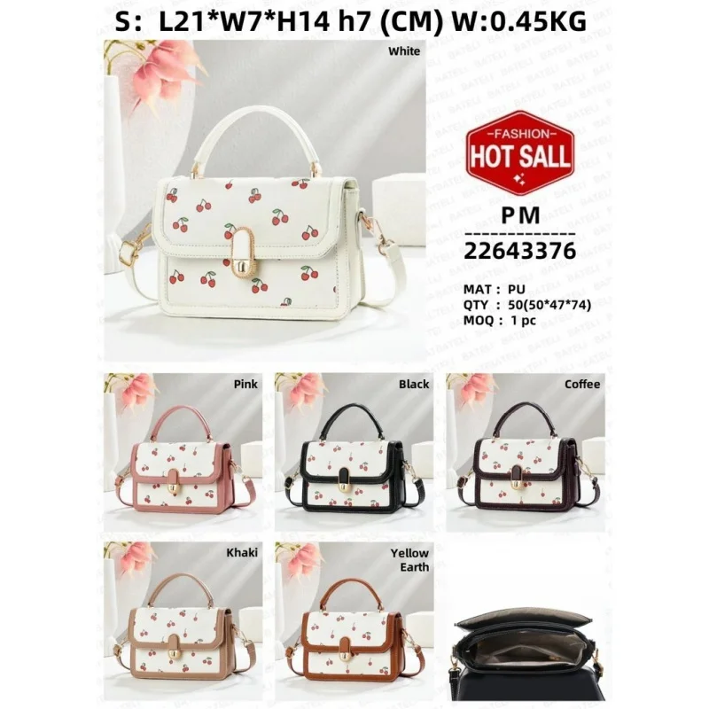 

Luxury Yoga Duffel For Women With Separate Wet Pocket And Elegant Performance Leather Material