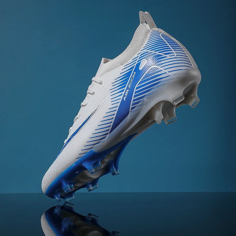 

Studded Men Football Boots Outdoor Society Professional Ultralight Cleats Soccer Shoes Tenis Comfortable Original Women Sneakers