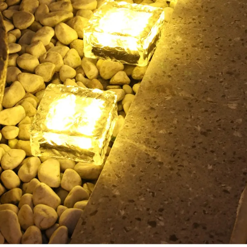 Luci solari per esterni decorazione del paesaggio del giardino impermeabile luci per piastrelle di ghiaccio piastrelle per pavimenti in vetro luci quadrate interrate luci da giardino