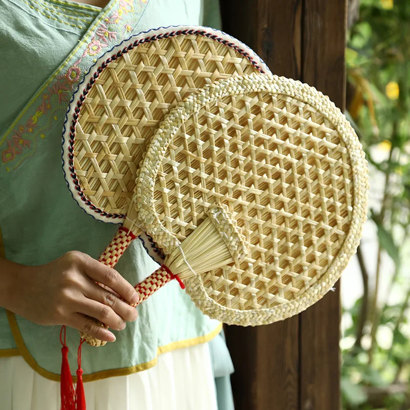 

Large Chinese Wheat Straw Fan 12 Inch Handwoven Vintage Mosquito Repellent Summer Child Portable Bamboo Decor