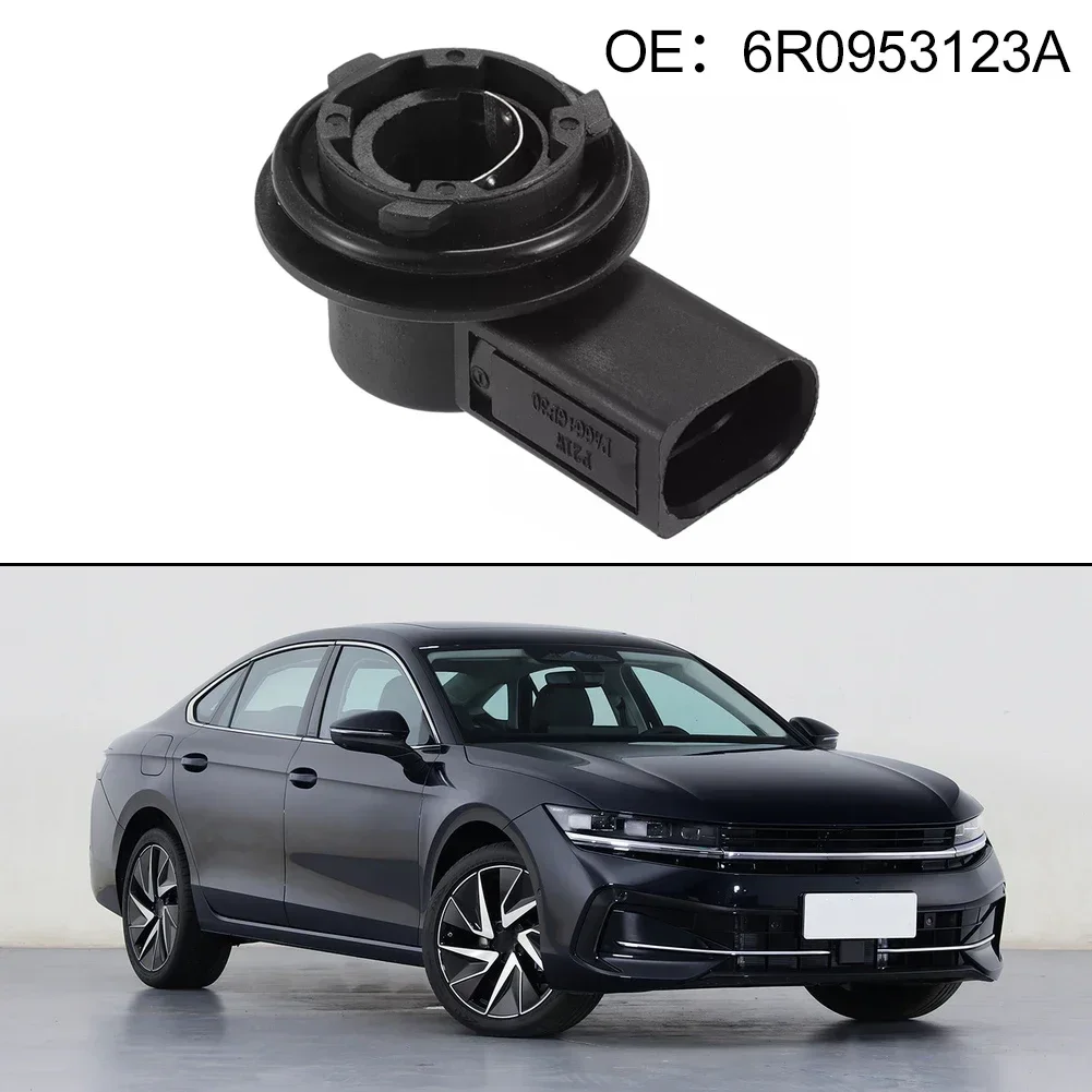 1PCS OEM Number 6R0953123A Car Light P-21W Bulb Lamp Holder Socket Accessories For Golf ABS Material Anti-deform Non-deformation