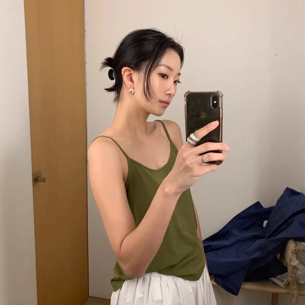 

Корейская летняя модная вязаная майка-топ без бретелек и рукавов, универсальная, повседневная, утягивающая, белая, для ношения под одеждой, в стиле Дондэмун Моноа