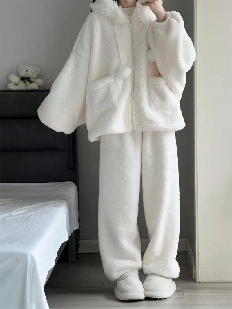 

white Women's pajamas coral fleece fleece-lined thicken winter Korean version premium feel hooded homewear plus size suit
