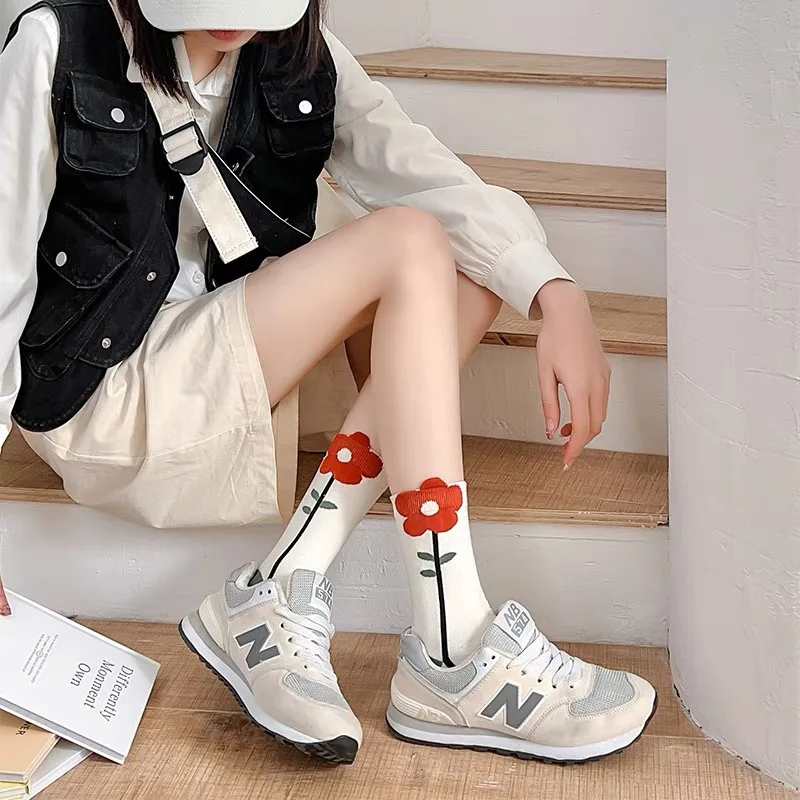 Mode Harajuku Retro Bloemen Vintage Sokken Vrouw Nieuwigheid Etnische Elegante Katoenen Casual Ademend Dames Meisjes Jurk Sox Herfst