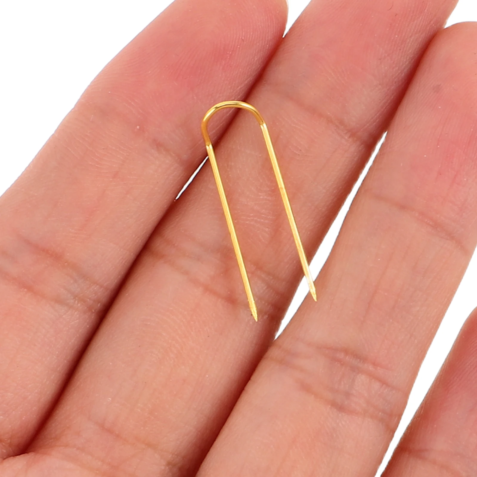 

100Pcs Golden Double Pointed U Pins Portable Plastic Box for Sewing Quilting and Home Decor Projects Needle for Sewing