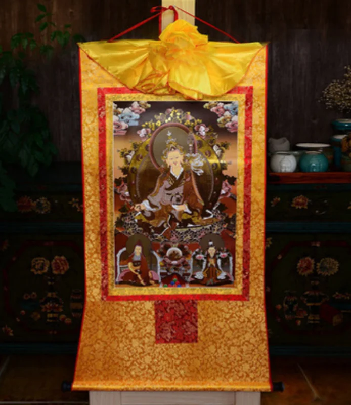 Tibet Tibetan Buddha Print Silk Gild Thangka Thanka Guru Rinpoche Buddha Home Buddhist Hall Wall Decoration Hanging Paintings