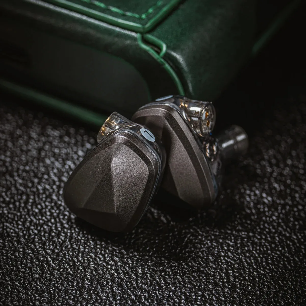 แอสโทรเทค GX100 1DD-1PZT หูฟังชนิดใส่ในหูแบบมีสายไฮไฟมอนิเตอร์ IEMS