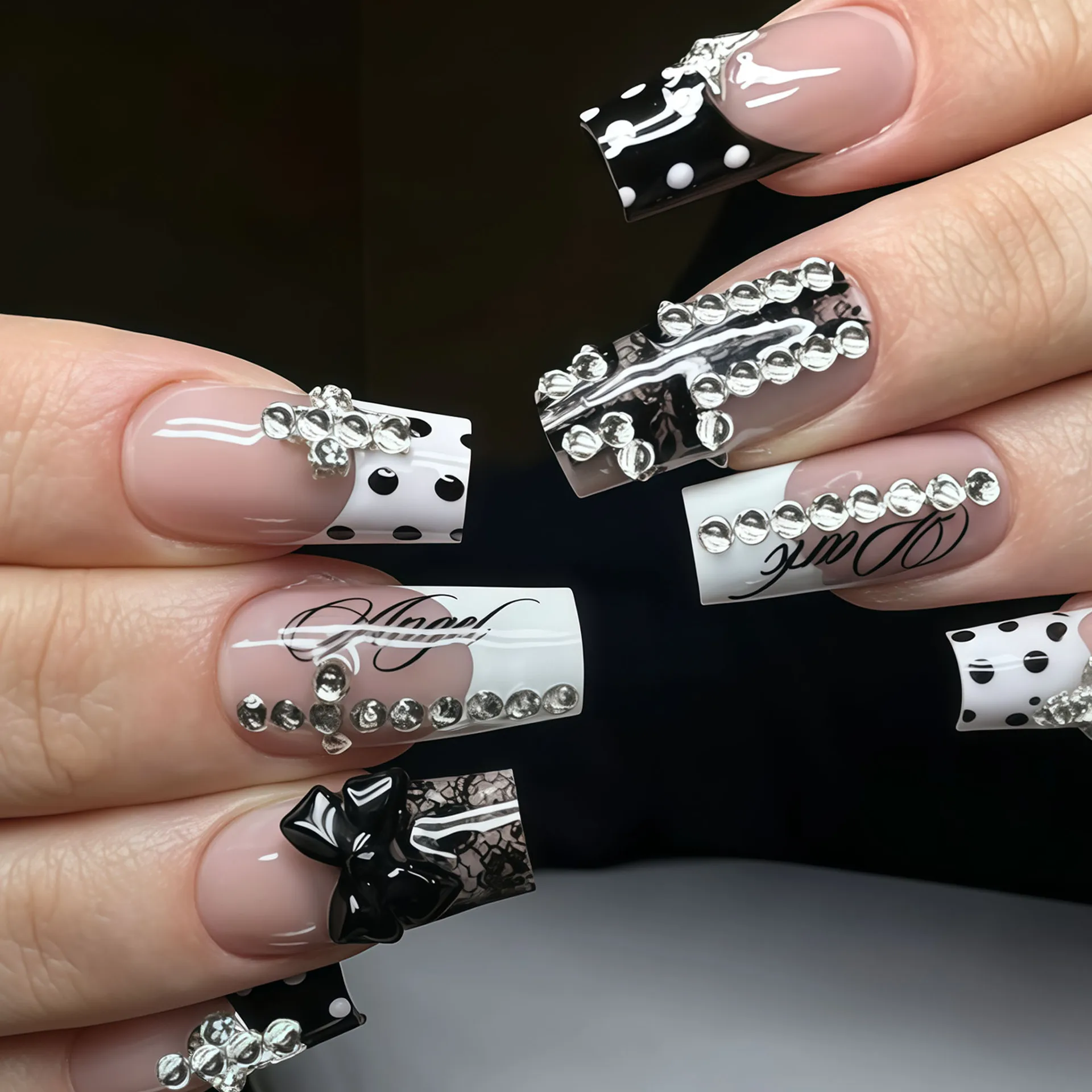 24pcs Black White Polka Dot Press On Nails 3D Bow Rhinestone Lace Letter Design Fake Nail Medium Square False Nail for Women