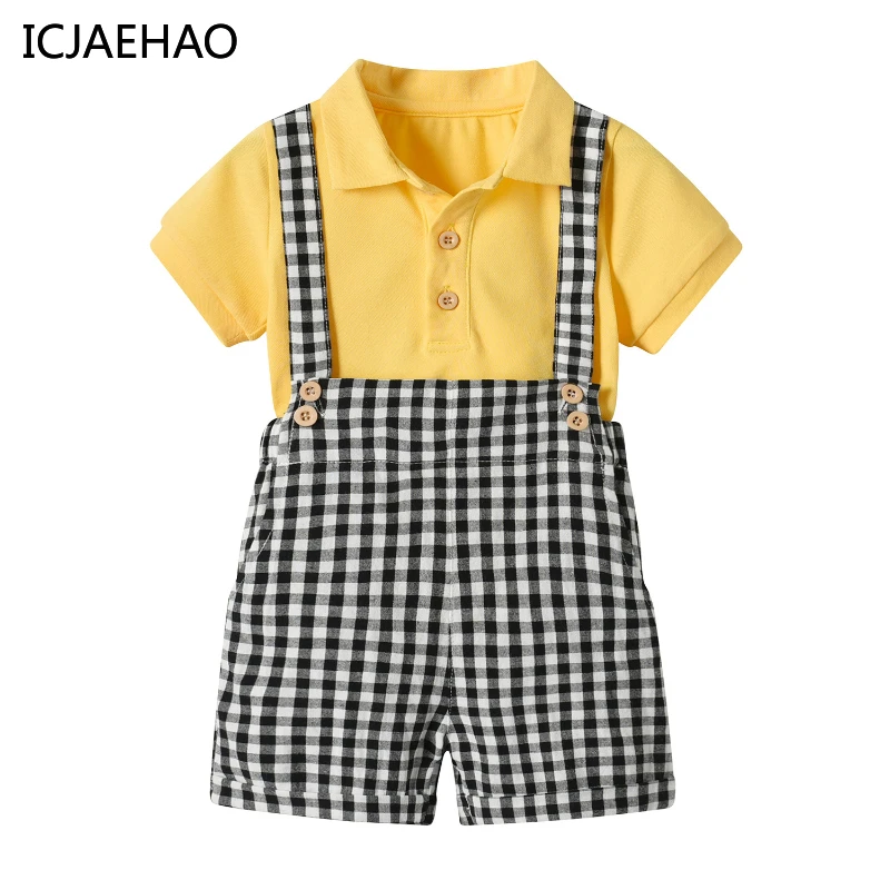 

ICJAEHAO 2024 Ins Korean Style Boys Suit Summer Matching New Children Short-sleeved Polo Shirt Plaid Strap Shorts Two-piece Set