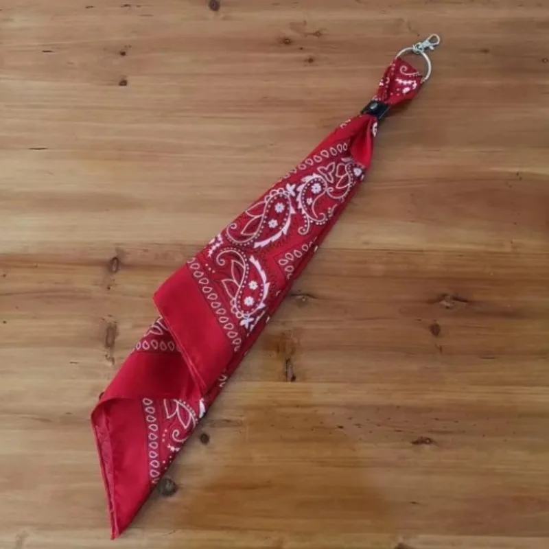 Kleines quadratisches Halstuch-Haarband, vielseitige Hip-Hop-Hosenkette, trendiges Streetdance-Accessoire, industrieller Stil, Taillenkette zum Umhängen – Detail 4
