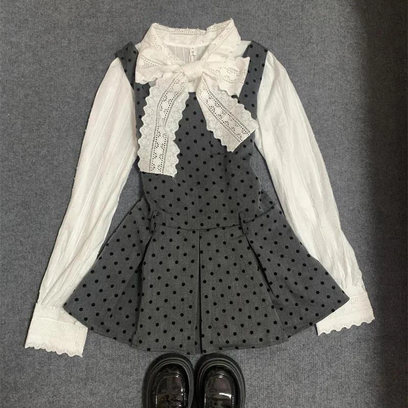 Ensemble 2 pièces en dentelle à pois doux: chemisier doux à manches longues avec nœud Vintage + robe Lolita plissée à bretelles d'inspiration Harajuku Jk