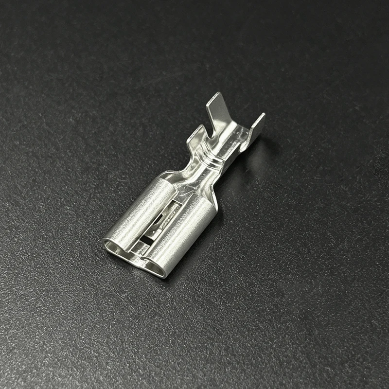 9.5mm Copper Crimping Terminal 4-6 Square Millimeter High Current Automotive Wiring Harness Connector