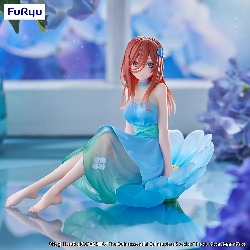 

In Stock FuRyu Bloo-me! Miku Nakano (The Quintessential Quintuplets) Nice Collectible 11cm Anime Figure Model Toys
