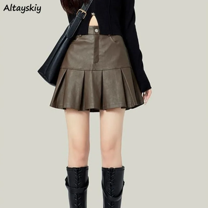 

Мини-юбка женская из ПУ кожи, винтажная однотонная трапециевидная юбка с запахом на бедрах, универсальная уличная стильная повседневная на пуговицах в стиле улззанг