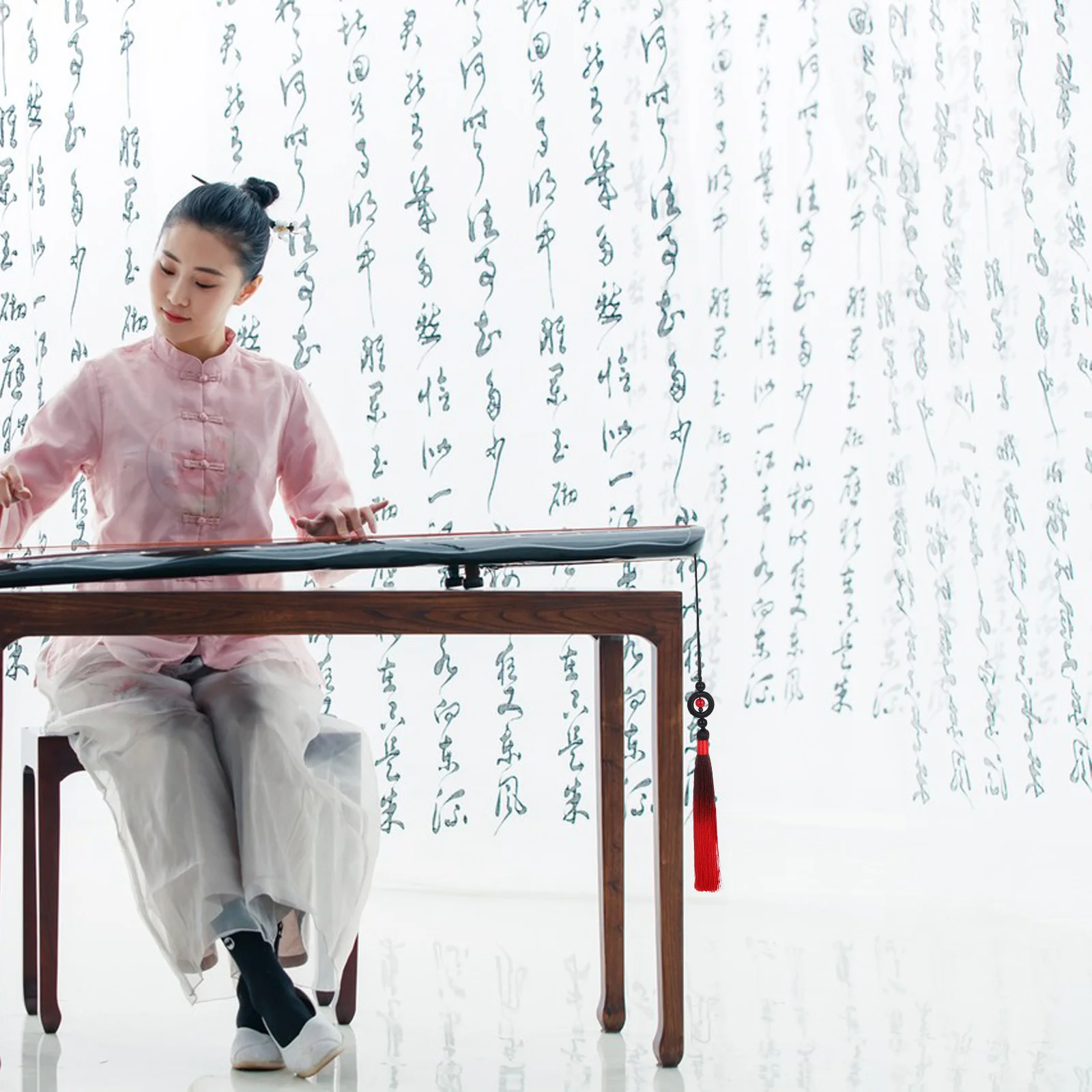 

Sword Tassel Decor Prop Chinese Ethnic Tassel for Light Sword Martial Arts Equipment Hanging Decoration Craft Pendant Accessory