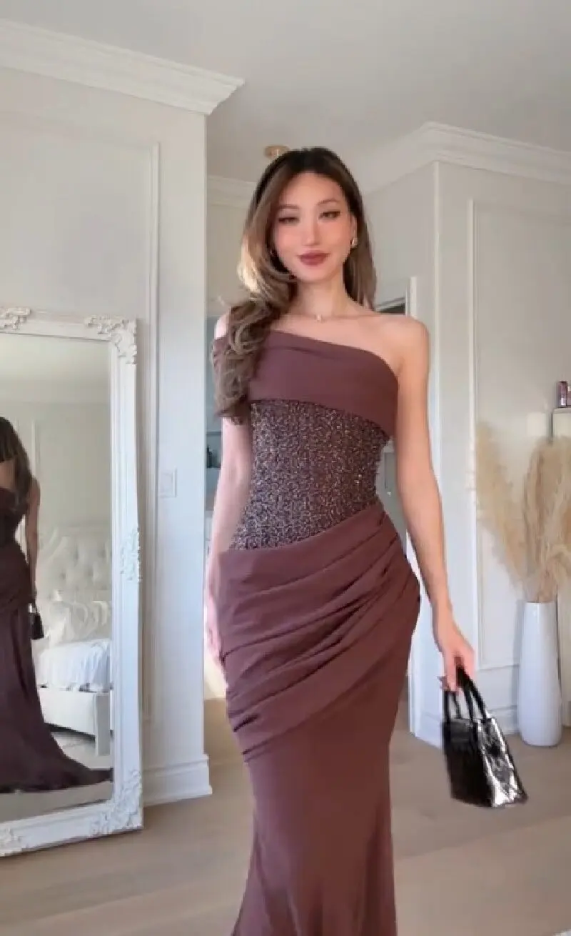 High End Sloping Shoulders Chest Hugging Dresses Women Spring Sleeveless Sequin Big Swing Dress Autumn High Waist Long Dress