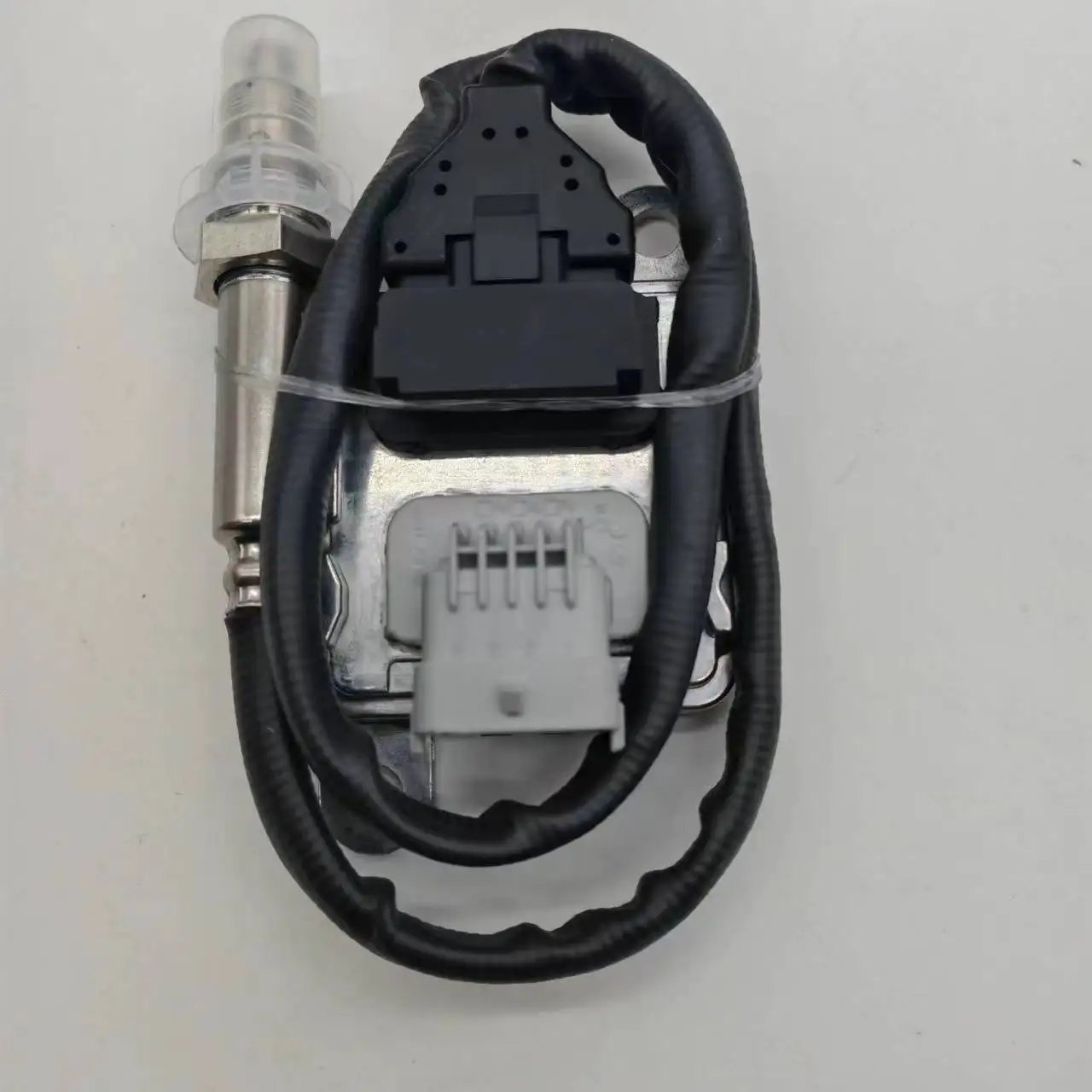 High quality New 12V 5WK97367 22303390 5WK9 7367 A2C93782100 01 Nitrogen Oxygen Sensor For VOLVOtruck parts