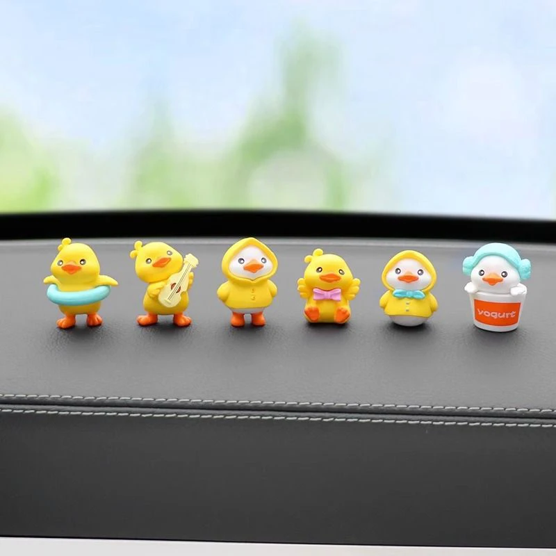 1Set Cartoon Resin Little Yellow Duck Model Car Center Console Decor Cute Car Ornaments Auto Interior Dashboard Accessories