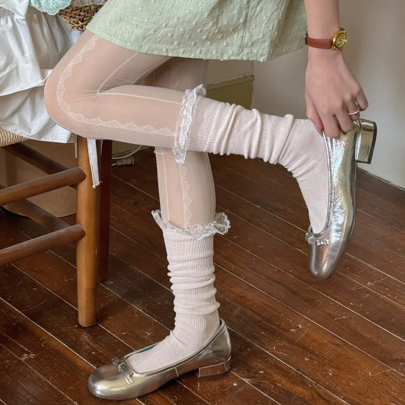 Calcetines hasta la rodilla con volantes de encaje para niñas, calcetines de algodón acanalados, calcetines estilo Lolita dulce para uniforme JK, bailarinas A1688